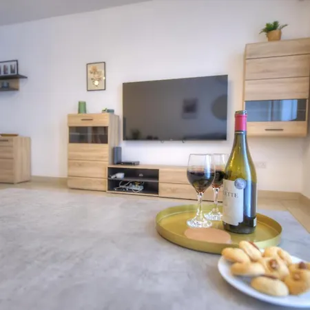 Centrally Located And Tastefully Furnished One Bedroom Ckni1-1 Апартаменты